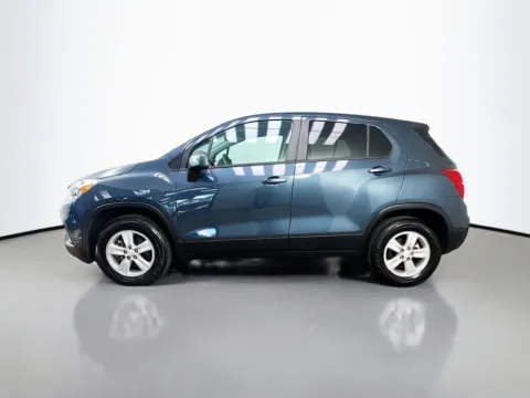 More photos of 2021 Chevrolet Trax LS at CarLink Morristown, NJ