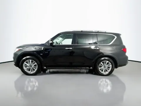 More photos of 2018 INFINITI QX80 at CarLink Morristown, NJ