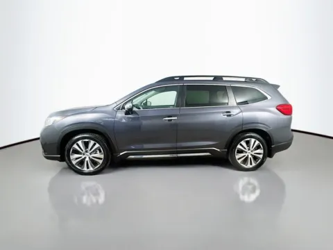 More photos of 2022 Subaru Ascent Touring at CarLink Morristown, NJ