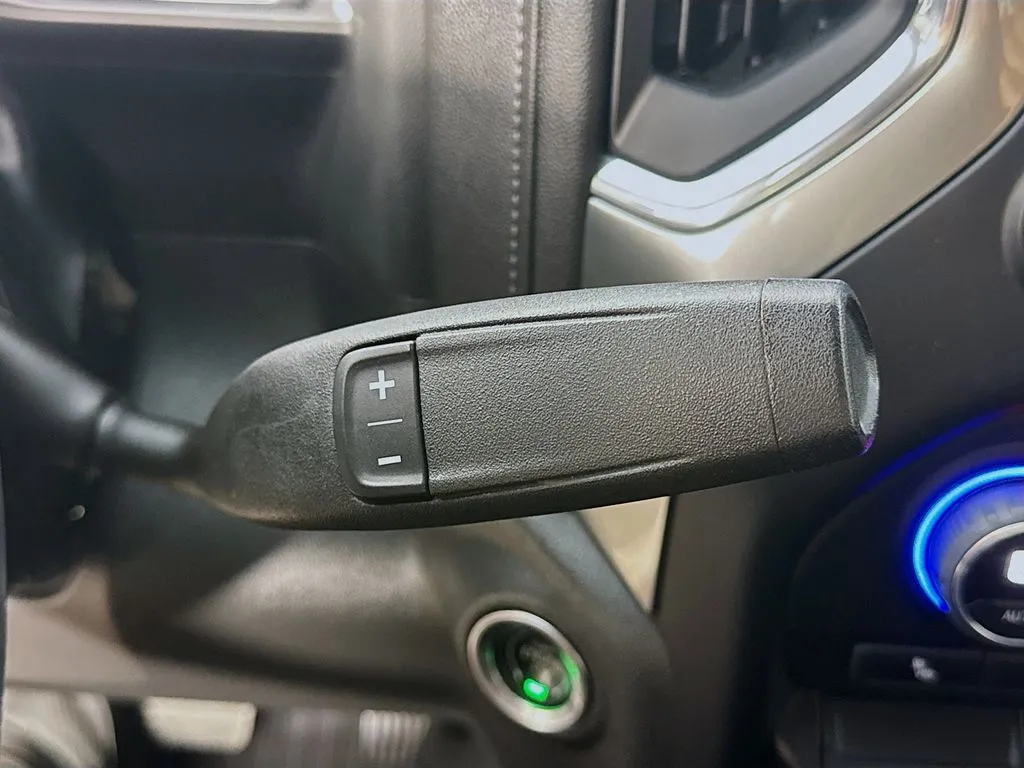 2021 Chevrolet Silverado 1500 RST - Photo 19