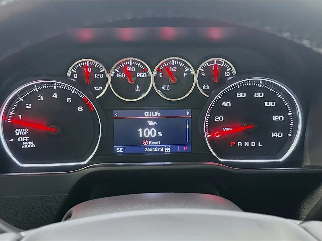 2021 Chevrolet Silverado 1500 RST - Photo 14