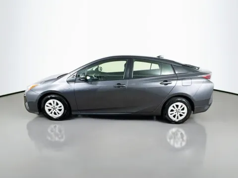 More photos of 2016 Toyota Prius Two at CarLink Morristown, NJ