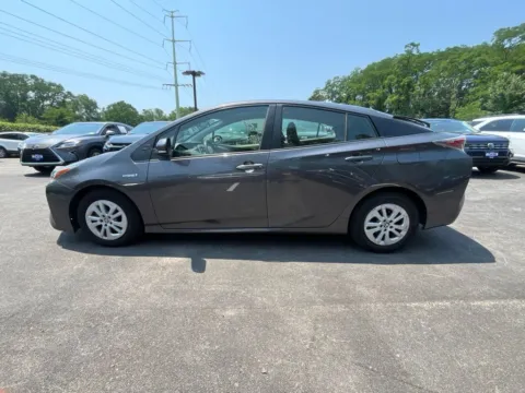 More photos of 2016 Toyota Prius Two at CarLink Morristown, NJ