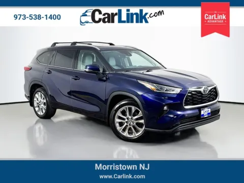 Blue 2020 Toyota Highlander Limited for sale in Morristown, NJ