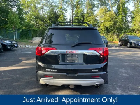 More photos of 2017 GMC Acadia SLT-1 at CarLink Morristown, NJ