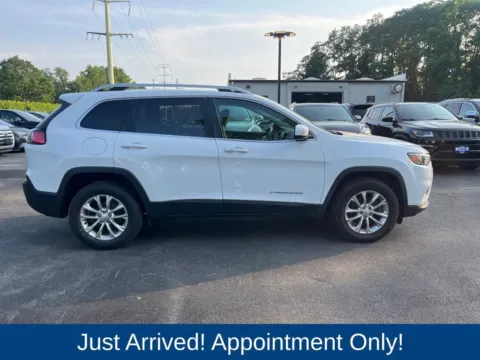 More photos of 2019 Jeep Cherokee Latitude at CarLink Morristown, NJ