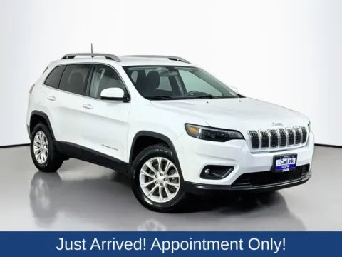 White 2019 Jeep Cherokee Latitude for sale in Morristown, NJ