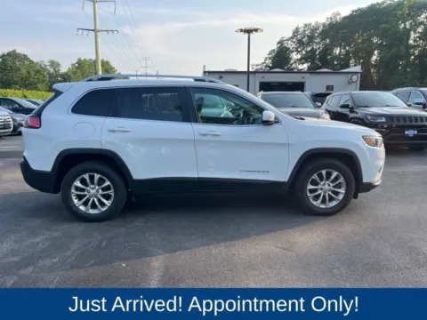 More photos of 2019 Jeep Cherokee Latitude at CarLink Morristown, NJ