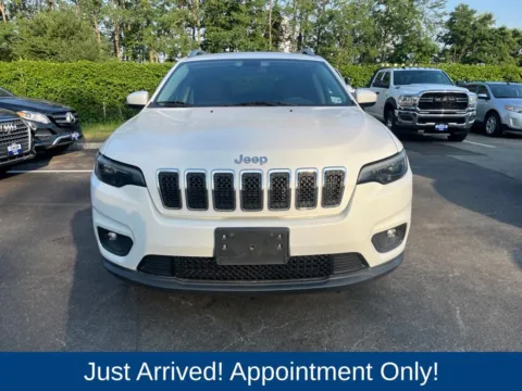 Photos of 2019 Jeep Cherokee Latitude for sale in Morristown, NJ at CarLink Morristown