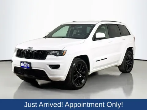 Another view of 2018 Jeep Grand Cherokee Altitude for sale in Morristown, NJ at CarLink Morristown