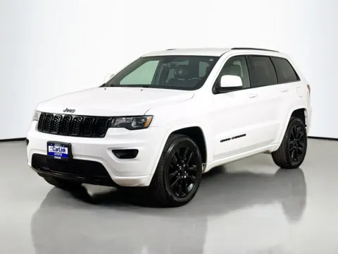 Another view of 2018 Jeep Grand Cherokee Altitude for sale in Morristown, NJ at CarLink Morristown