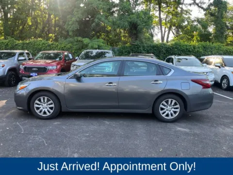 More photos of 2018 Nissan Altima 2.5 S at CarLink Morristown, NJ