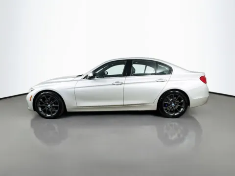 More photos of 2017 BMW 3 Series 330i at CarLink Morristown, NJ
