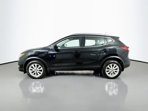 More photos of 2020 Nissan Rogue Sport SV at CarLink Morristown, NJ
