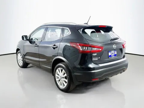 More photos of 2020 Nissan Rogue Sport SV at CarLink Morristown, NJ