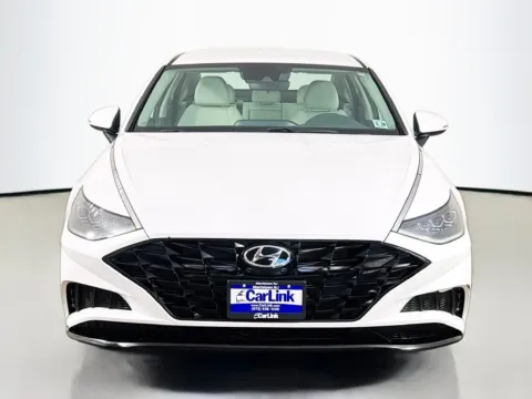 Photos of 2023 Hyundai Sonata SEL for sale in Morristown, NJ at CarLink Morristown