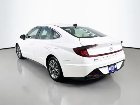 More photos of 2023 Hyundai Sonata SEL at CarLink Morristown, NJ