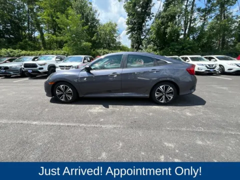 More photos of 2017 Honda Civic EX-L at CarLink Morristown, NJ