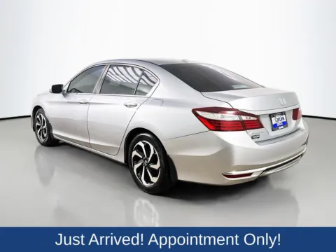 More photos of 2017 Honda Accord EX at CarLink Morristown, NJ