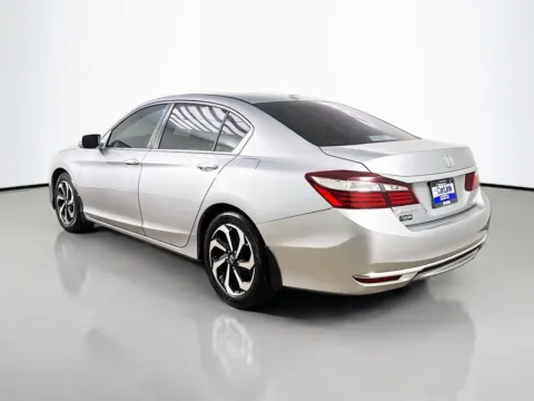More photos of 2017 Honda Accord EX at CarLink Morristown, NJ