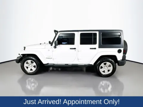 More photos of 2012 Jeep Wrangler Unlimited Sahara at CarLink Morristown, NJ