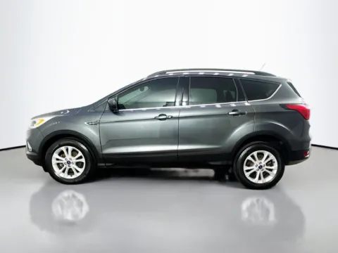 More photos of 2019 Ford Escape SEL at CarLink Morristown, NJ