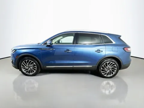 More photos of 2019 Lincoln Nautilus Reserve at CarLink Morristown, NJ