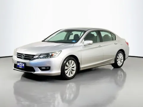 Another view of 2014 Honda Accord EX-L for sale in Morristown, NJ at CarLink Morristown