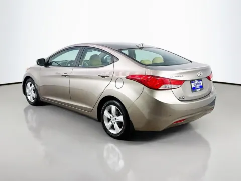 More photos of 2013 Hyundai Elantra GLS at CarLink Morristown, NJ