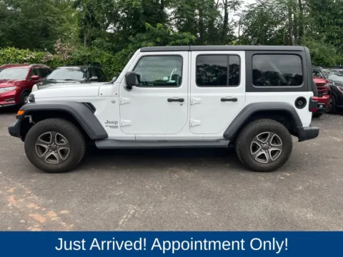 More photos of 2021 Jeep Wrangler Unlimited Sport S at CarLink Morristown, NJ