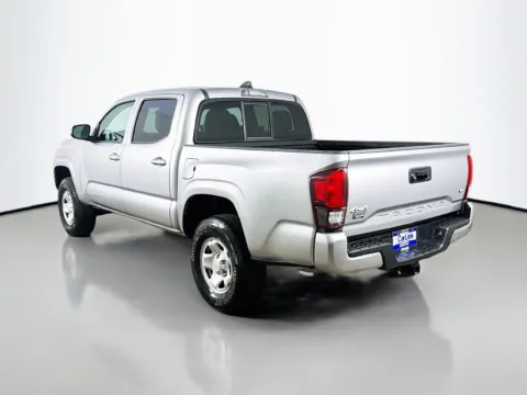 More photos of 2021 Toyota Tacoma SR at CarLink Morristown, NJ