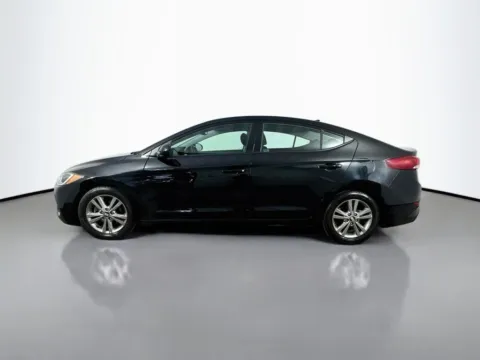 More photos of 2017 Hyundai Elantra Value Edition at CarLink Morristown, NJ