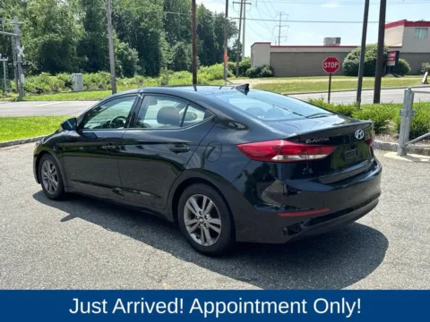 More photos of 2017 Hyundai Elantra Value Edition at CarLink Morristown, NJ