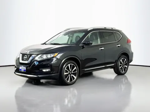 Another view of 2019 Nissan Rogue SL for sale in Morristown, NJ at CarLink Morristown