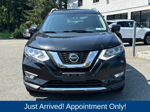 Photos of 2019 Nissan Rogue SL for sale in Morristown, NJ at CarLink Morristown