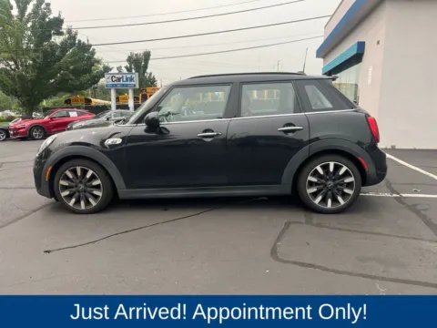 More photos of 2019 MINI Cooper S at CarLink Morristown, NJ