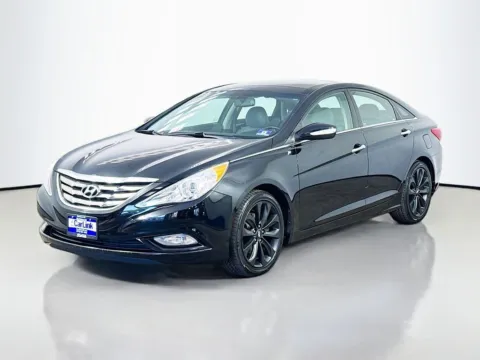 Another view of 2012 Hyundai Sonata Limited for sale in Morristown, NJ at CarLink Morristown