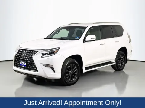 Another view of 2020 Lexus GX 460 for sale in Morristown, NJ at CarLink Morristown