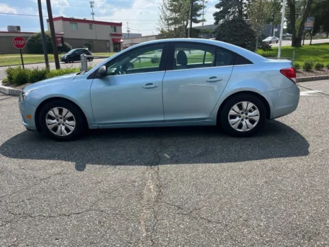 More photos of 2012 Chevrolet Cruze LS at CarLink Morristown, NJ