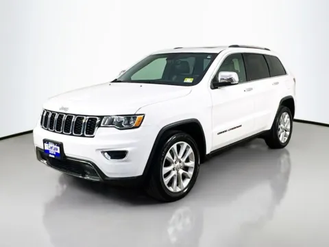 Another view of 2017 Jeep Grand Cherokee Limited for sale in Morristown, NJ at CarLink Morristown