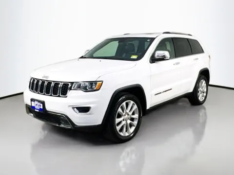 Another view of 2017 Jeep Grand Cherokee Limited for sale in Morristown, NJ at CarLink Morristown