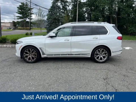 More photos of 2020 BMW X7 xDrive40i at CarLink Morristown, NJ