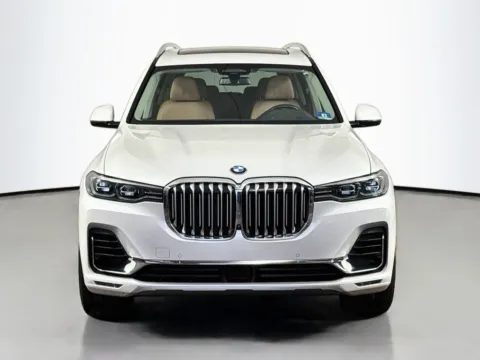 Photos of 2020 BMW X7 xDrive40i for sale in Morristown, NJ at CarLink Morristown