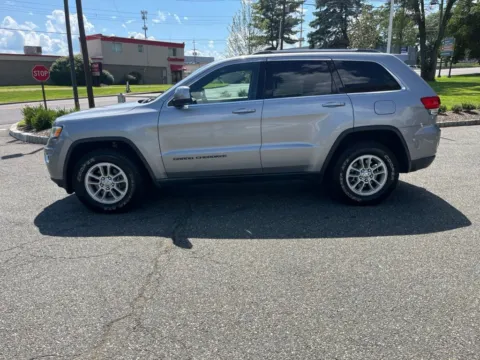 More photos of 2019 Jeep Grand Cherokee Laredo E at CarLink Morristown, NJ