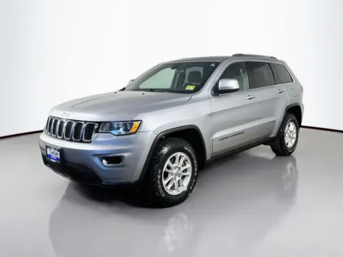 Another view of 2019 Jeep Grand Cherokee Laredo E for sale in Morristown, NJ at CarLink Morristown