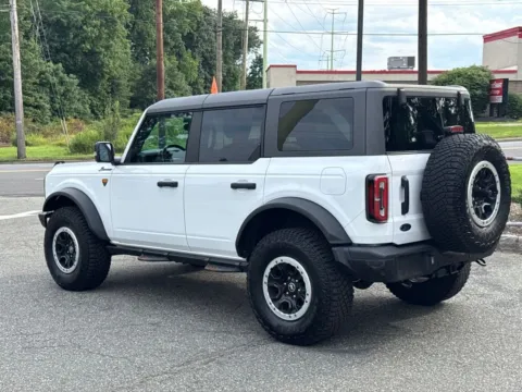More photos of 2023 Ford Bronco Badlands at CarLink Morristown, NJ