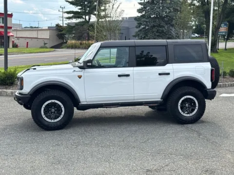 More photos of 2023 Ford Bronco Badlands at CarLink Morristown, NJ