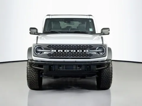 Photos of 2023 Ford Bronco Badlands for sale in Morristown, NJ at CarLink Morristown