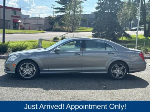 More photos of 2013 Mercedes-Benz S-Class S 550 at CarLink Morristown, NJ