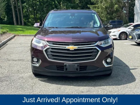Photos of 2018 Chevrolet Traverse 3LT for sale in Morristown, NJ at CarLink Morristown